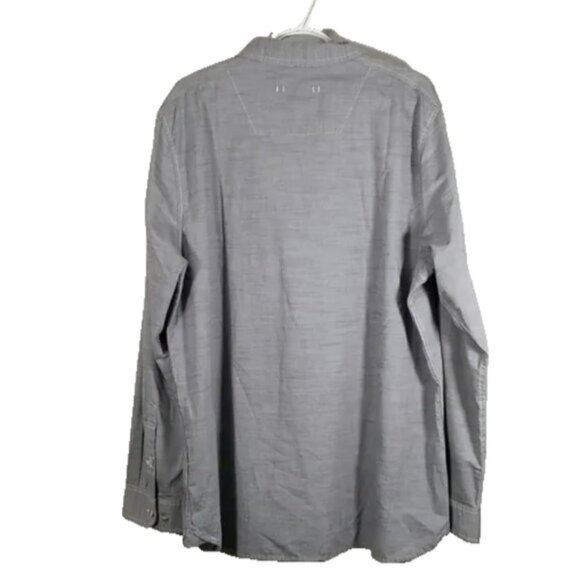 The North Face Men's Casual Button Up Grey Shirt Size XL - Picture 5 of 9